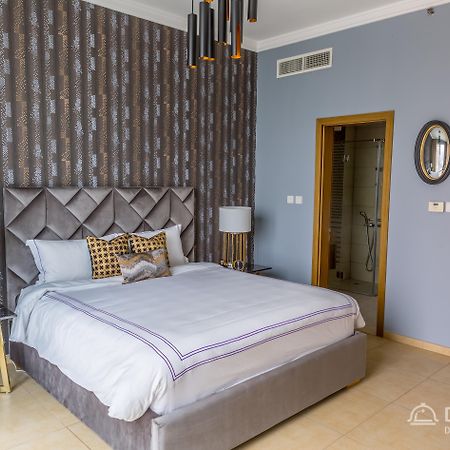 Dream Inn Apartments - 48 Burj Gate Downtown Skyline Views ดูไบ ภายนอก รูปภาพ