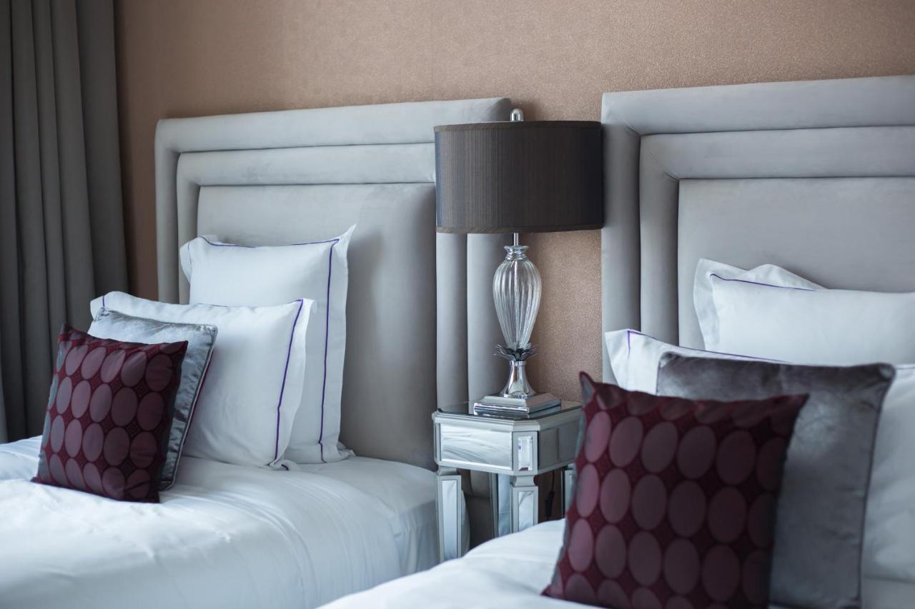 Dream Inn Apartments - 48 Burj Gate Downtown Skyline Views ดูไบ ห้อง รูปภาพ