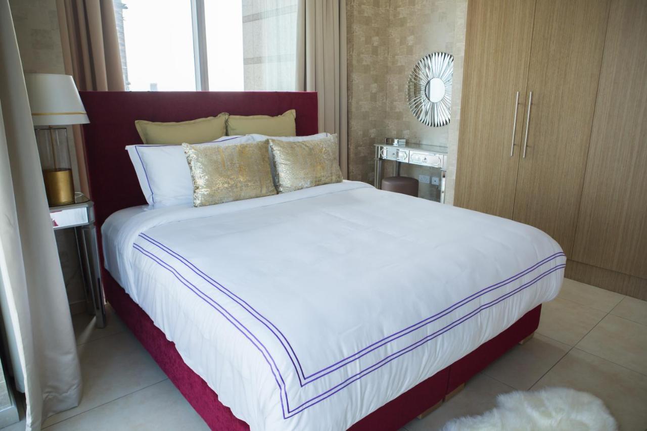 Dream Inn Apartments - 48 Burj Gate Downtown Skyline Views ดูไบ ห้อง รูปภาพ